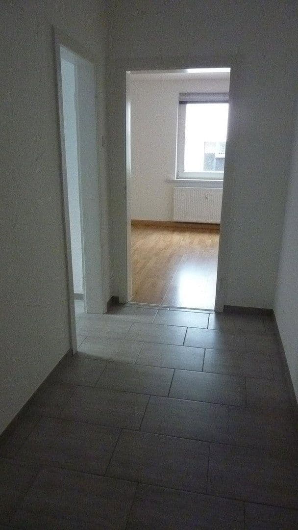 Prenájom bytu 3-izbový 53 m², Bottrop, Severné Porýnie - Westfálsko Prenájom bytu 3-izbový 53 m², Bottrop, Severné Porýnie - Westfálsko