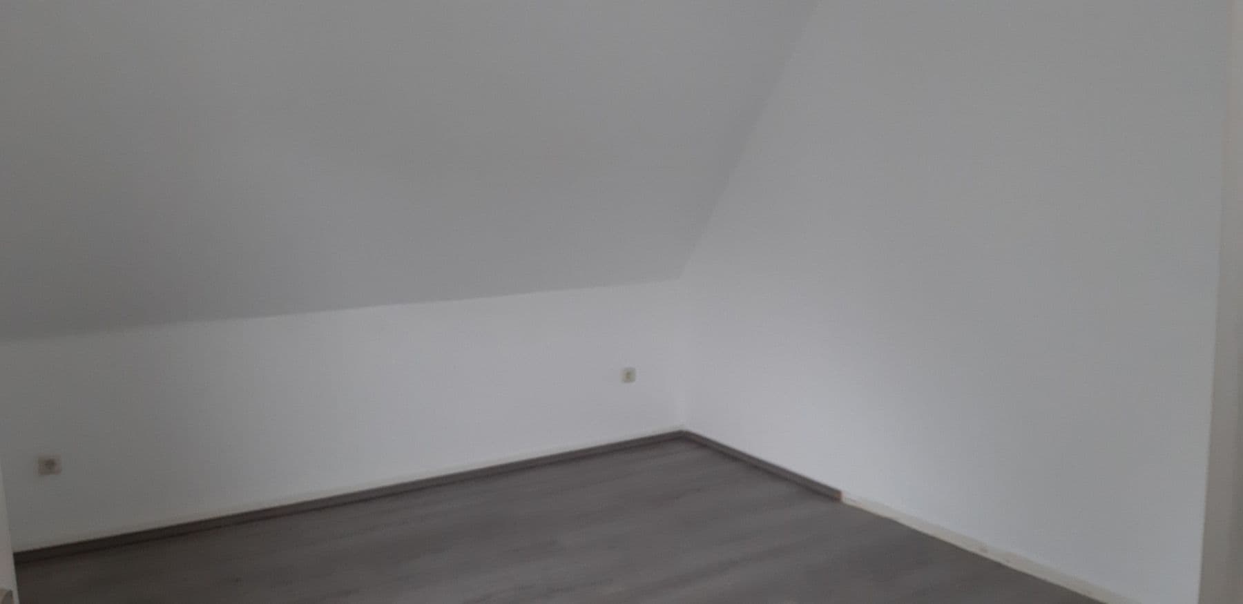 Prenájom bytu 3-izbový 53 m², Bottrop, Severné Porýnie - Westfálsko Prenájom bytu 3-izbový 53 m², Bottrop, Severné Porýnie - Westfálsko