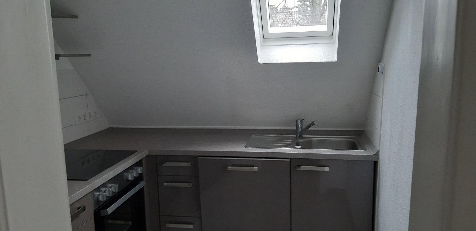 Prenájom bytu 3-izbový 53 m², Bottrop, Severné Porýnie - Westfálsko Prenájom bytu 3-izbový 53 m², Bottrop, Severné Porýnie - Westfálsko