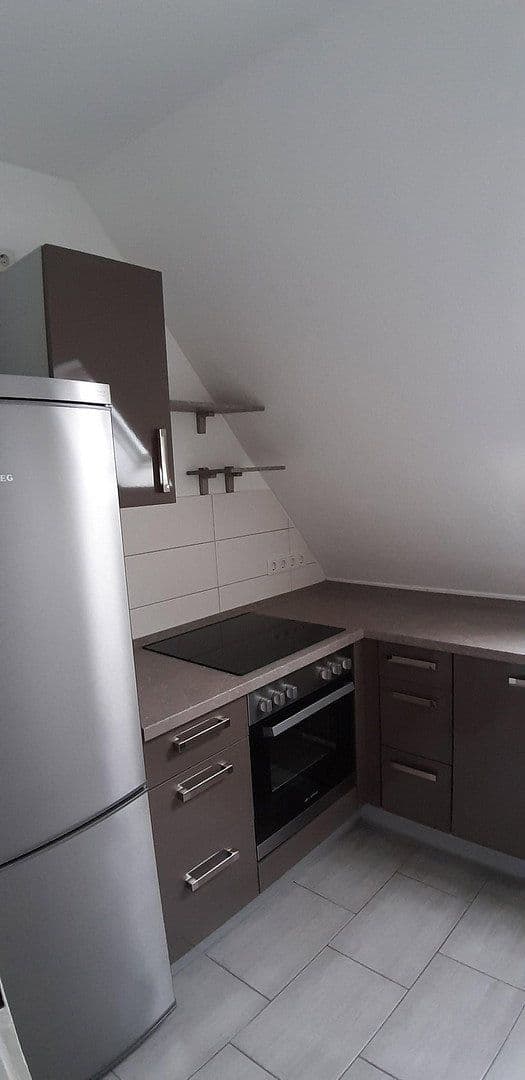 Prenájom bytu 3-izbový 53 m², Bottrop, Severné Porýnie - Westfálsko Prenájom bytu 3-izbový 53 m², Bottrop, Severné Porýnie - Westfálsko