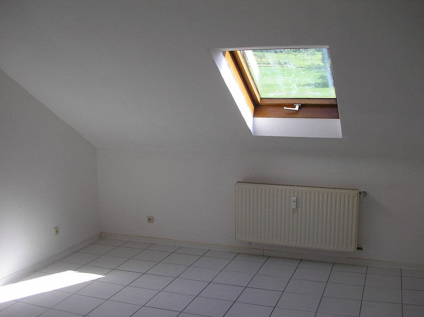 Prenájom bytu 4-izbový 112 m², Sinntal, Hesensko Prenájom bytu 4-izbový 112 m², Sinntal, Hesensko