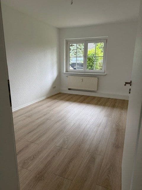 Prenájom bytu 3-izbový 59 m², Alfred-Dengler-Str. 16, Eberswalde, Brandenbursko Prenájom bytu 3-izbový 59 m², Alfred-Dengler-Str. 16, Eberswalde, Brandenbursko