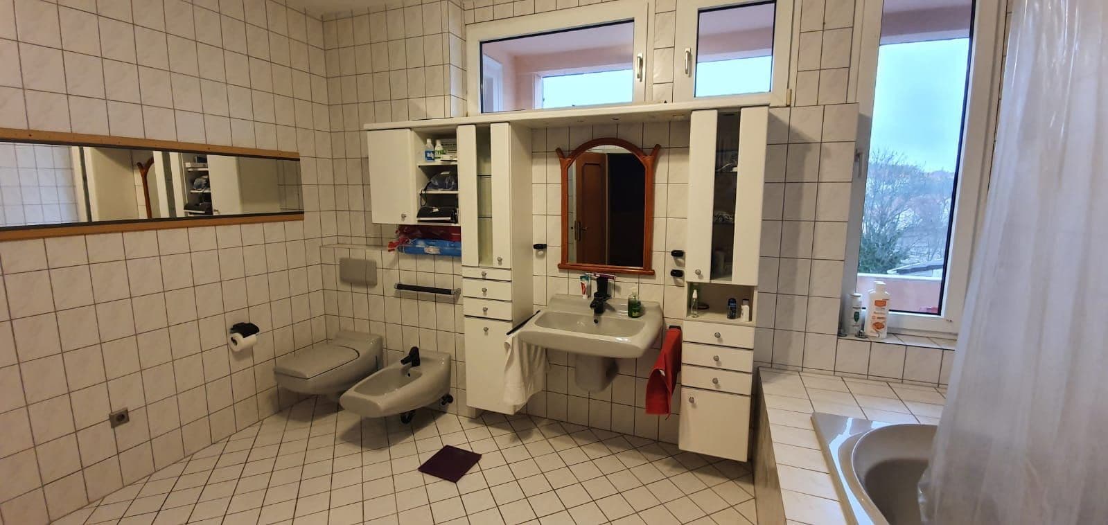 Prenájom bytu 4-izbový 126 m², Fröhnstraße 61, Pirmasens, Porýnie-Falcko Prenájom bytu 4-izbový 126 m², Fröhnstraße 61, Pirmasens, Porýnie-Falcko