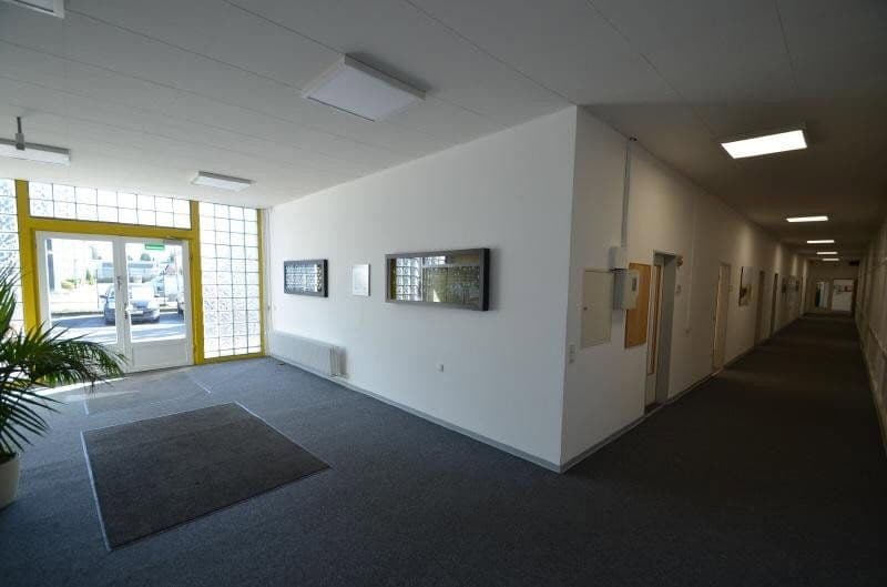 Prenájom nebytového priestoru 1.500 m², Barsbüttel, Šlezvicko-Holštajnsko Prenájom nebytového priestoru 1.500 m², Barsbüttel, Šlezvicko-Holštajnsko