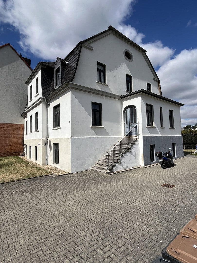 Predaj domu 446 m², Brehnaer Straße 6, Bitterfeld-Wolfen, Sasko-Anhaltsko Predaj domu 446 m², Brehnaer Straße 6, Bitterfeld-Wolfen, Sasko-Anhaltsko