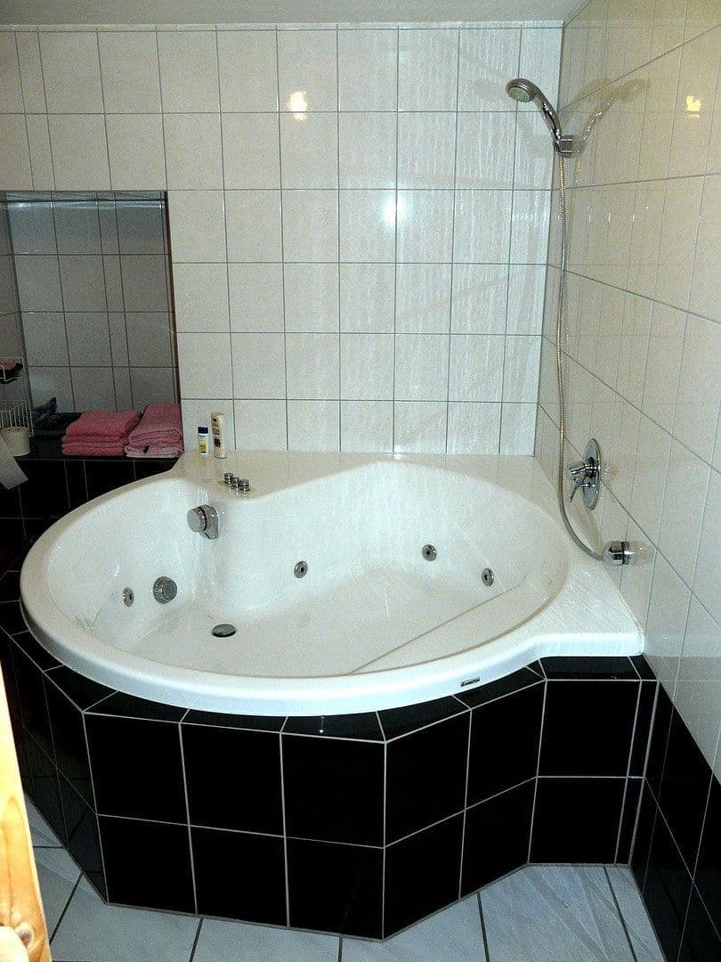 Prenájom bytu 6-izbový 175 m², Pfaugasse 30, Oppenheim, Porýnie-Falcko Prenájom bytu 6-izbový 175 m², Pfaugasse 30, Oppenheim, Porýnie-Falcko