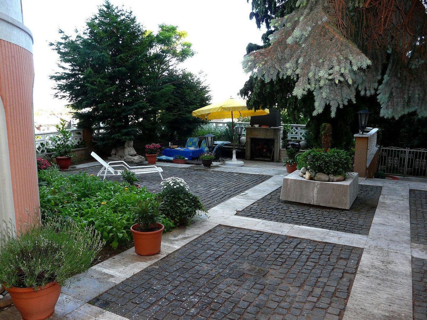 Prenájom bytu 6-izbový 175 m², Pfaugasse 30, Oppenheim, Porýnie-Falcko Prenájom bytu 6-izbový 175 m², Pfaugasse 30, Oppenheim, Porýnie-Falcko
