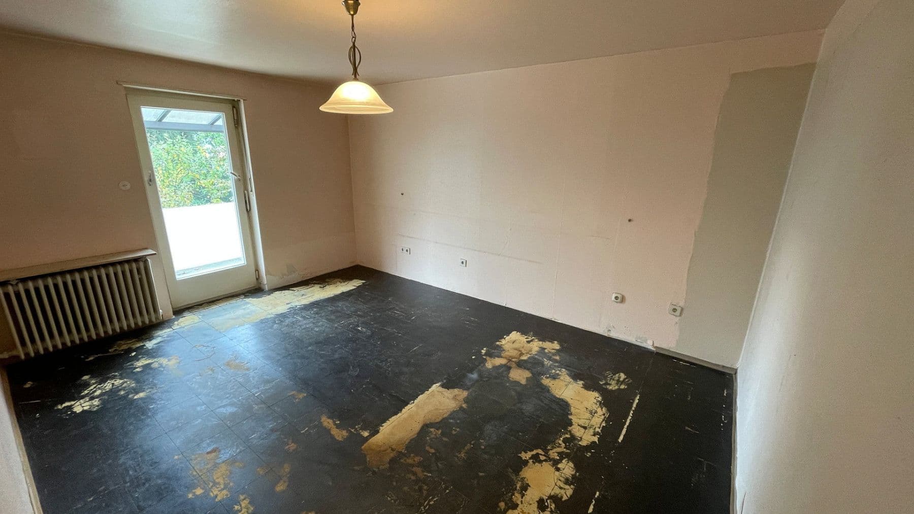 Predaj domu 134 m², pozemok 230 m², Graudenzerstr. 20a, Nürnberg, Bavorsko Predaj domu 134 m², pozemok 230 m², Graudenzerstr. 20a, Nürnberg, Bavorsko