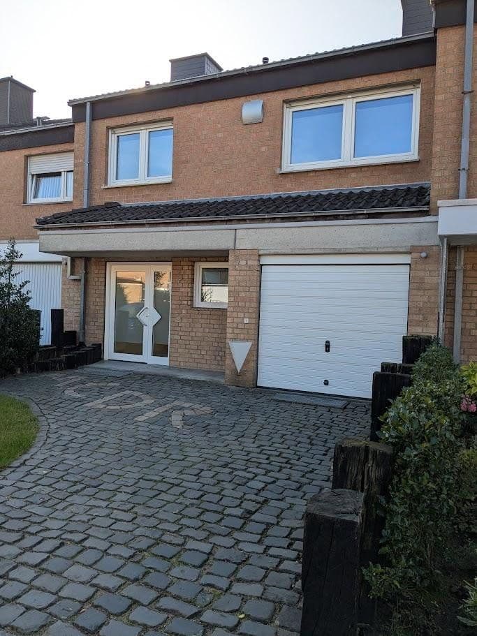 Predaj domu 131 m², pozemok 213 m², Greven, Severné Porýnie - Westfálsko Predaj domu 131 m², pozemok 213 m², Greven, Severné Porýnie - Westfálsko