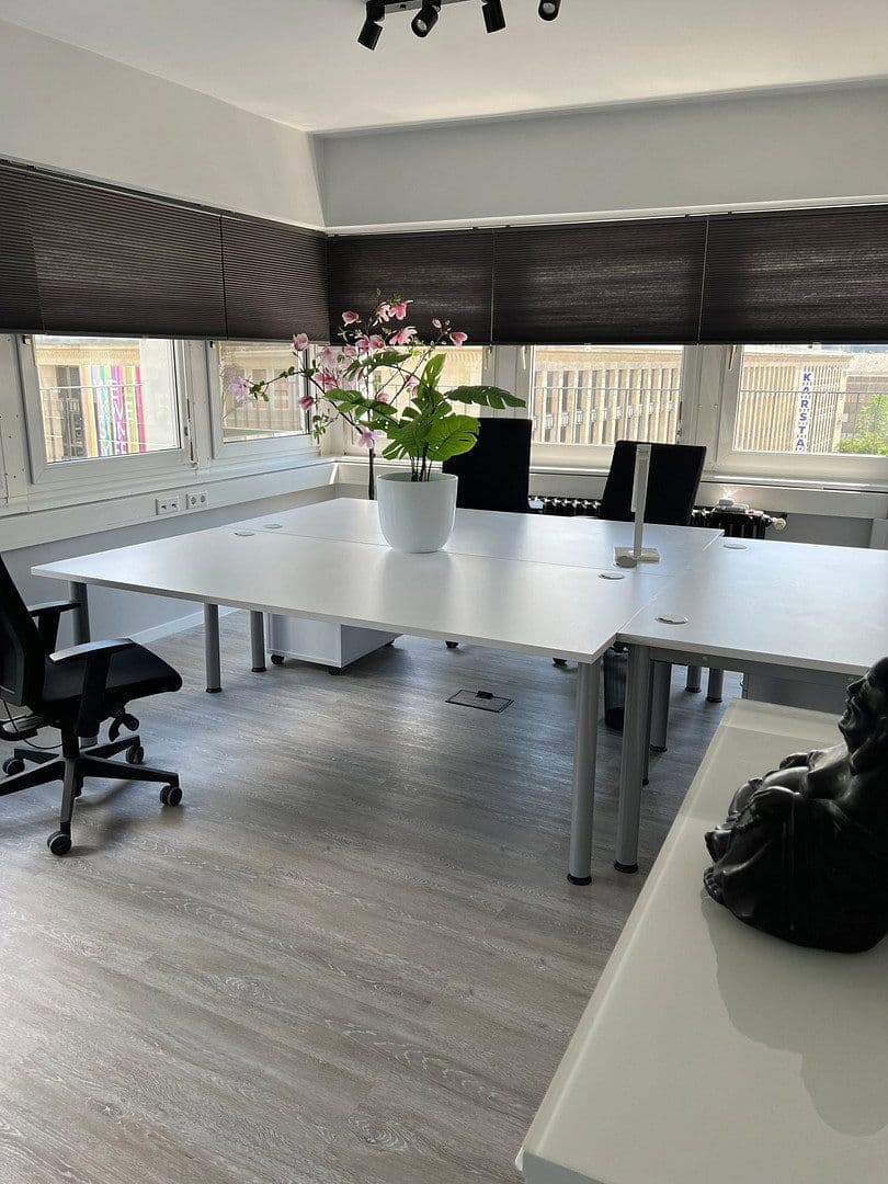 Prenájom kancelárie 115 m², Schadowstrasse 74, Düsseldorf, Severné Porýnie - Westfálsko Prenájom kancelárie 115 m², Schadowstrasse 74, Düsseldorf, Severné Porýnie - Westfálsko