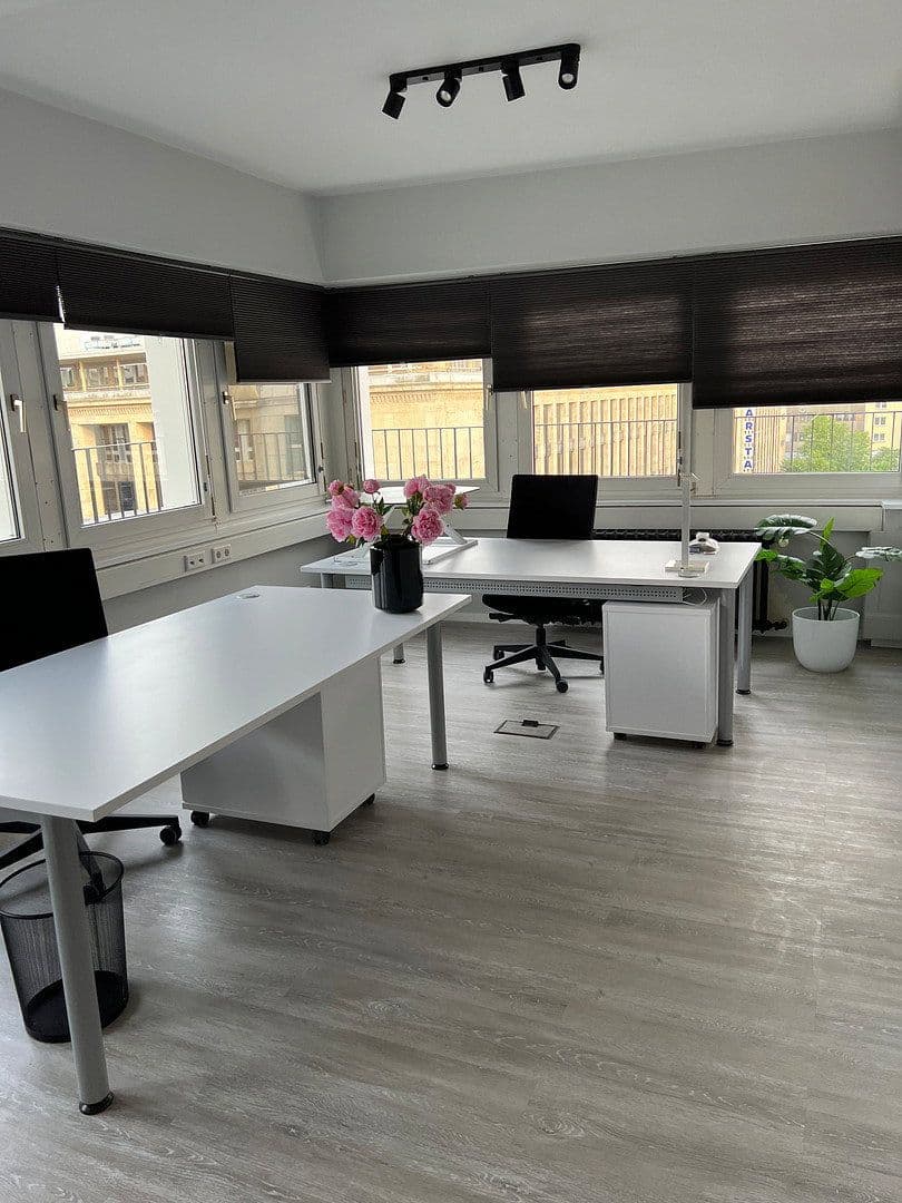 Prenájom kancelárie 115 m², Schadowstrasse 74, Düsseldorf, Severné Porýnie - Westfálsko Prenájom kancelárie 115 m², Schadowstrasse 74, Düsseldorf, Severné Porýnie - Westfálsko
