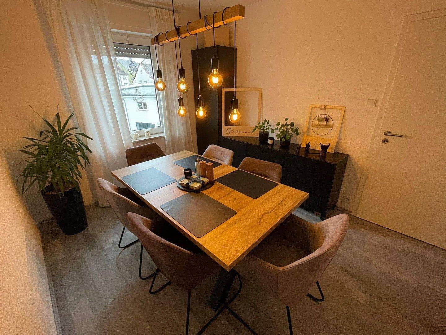 Predaj bytu 3-izbový 61 m², Nürnberg, Bavorsko Predaj bytu 3-izbový 61 m², Nürnberg, Bavorsko
