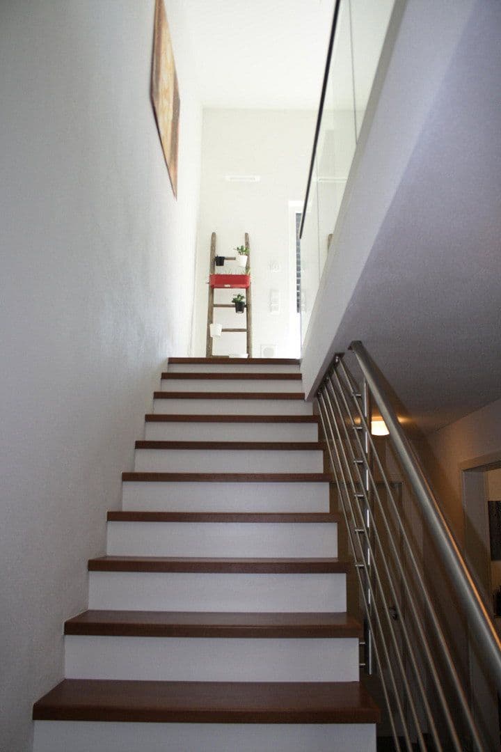 Predaj bytu 2-izbový 61 m², Moosinning, Bavorsko Predaj bytu 2-izbový 61 m², Moosinning, Bavorsko