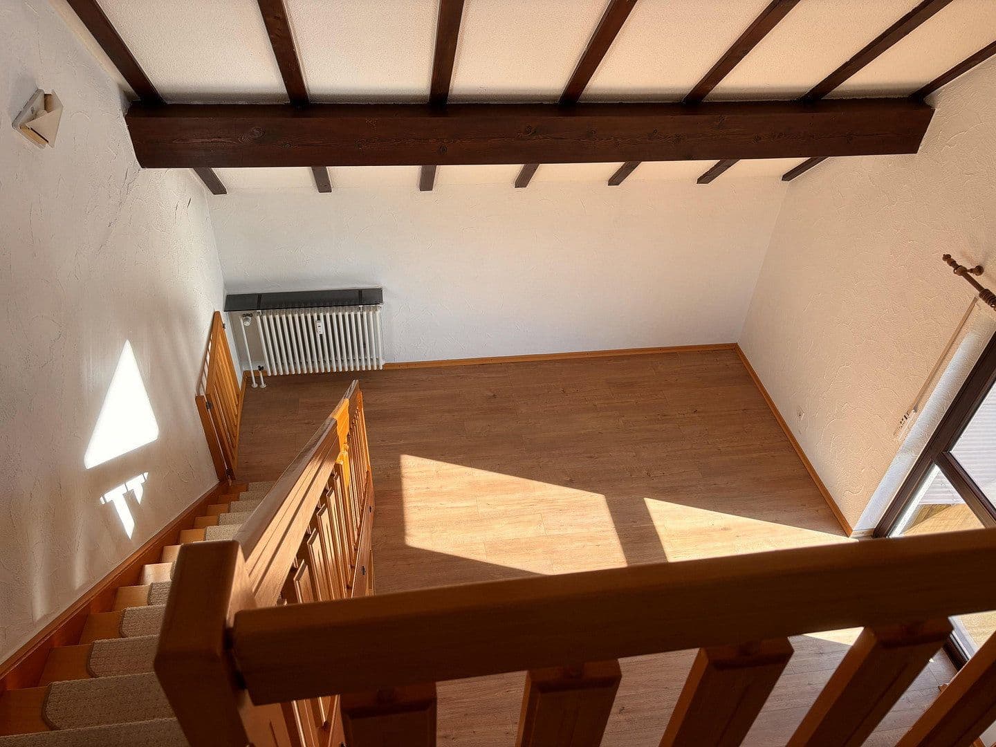 Prenájom bytu 5-izbový 196 m², Baden-Baden, Bádensko-Wurttembersko Prenájom bytu 5-izbový 196 m², Baden-Baden, Bádensko-Wurttembersko
