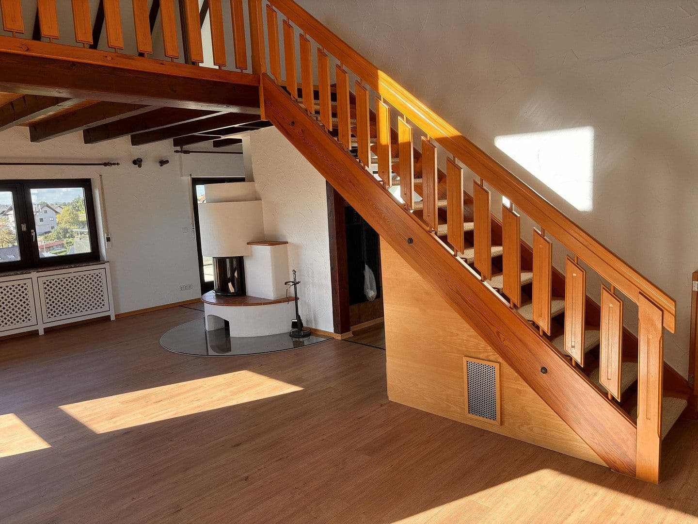 Prenájom bytu 5-izbový 196 m², Baden-Baden, Bádensko-Wurttembersko Prenájom bytu 5-izbový 196 m², Baden-Baden, Bádensko-Wurttembersko