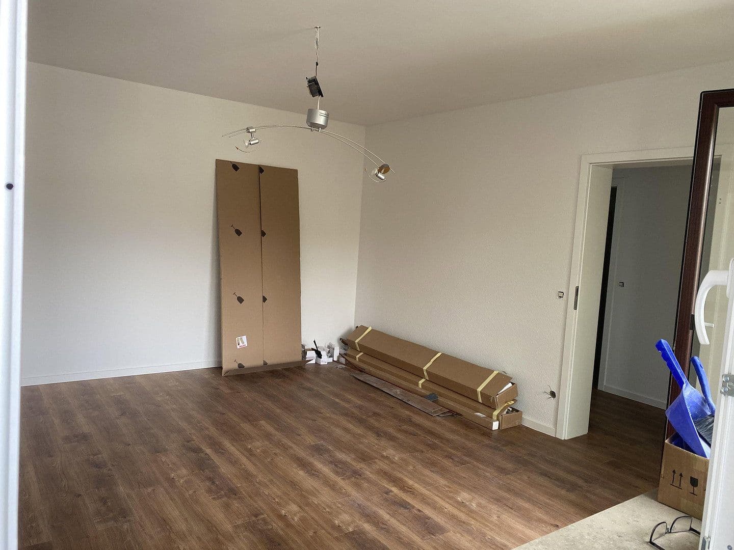 Prenájom bytu 1-izbový 40 m², Stuttgarter Straße 23, Leonberg, Bádensko-Wurttembersko Prenájom bytu 1-izbový 40 m², Stuttgarter Straße 23, Leonberg, Bádensko-Wurttembersko