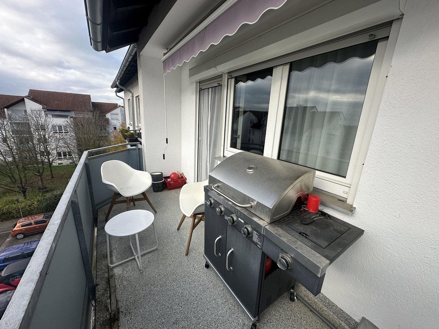 Prenájom bytu 4-izbový 108 m², Ludwigshafen, Porýnie-Falcko Prenájom bytu 4-izbový 108 m², Ludwigshafen, Porýnie-Falcko