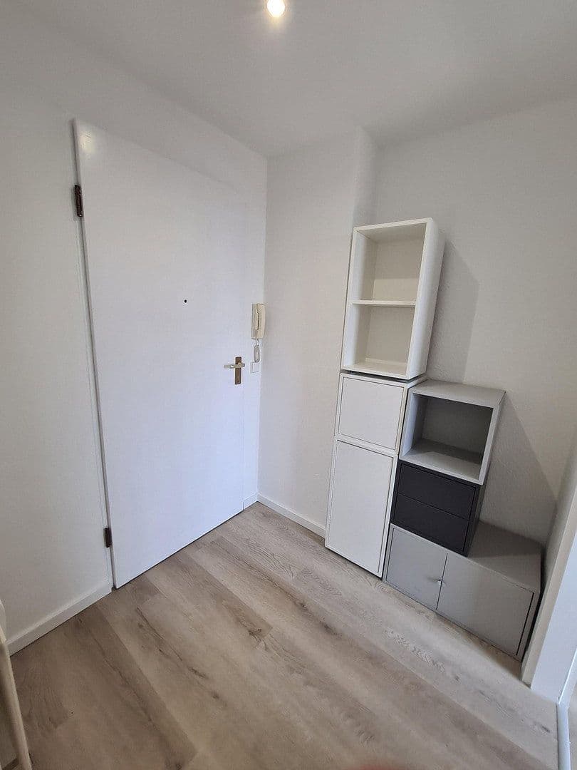 Prenájom bytu 2-izbový 53 m², Leinfelden-Echterdingen, Bádensko-Wurttembersko Prenájom bytu 2-izbový 53 m², Leinfelden-Echterdingen, Bádensko-Wurttembersko