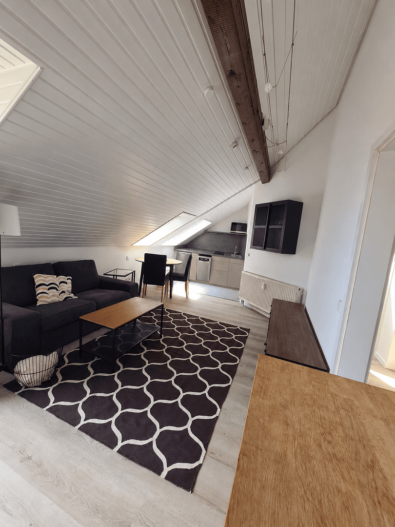 Prenájom bytu 2-izbový 53 m², Leinfelden-Echterdingen, Bádensko-Wurttembersko Prenájom bytu 2-izbový 53 m², Leinfelden-Echterdingen, Bádensko-Wurttembersko
