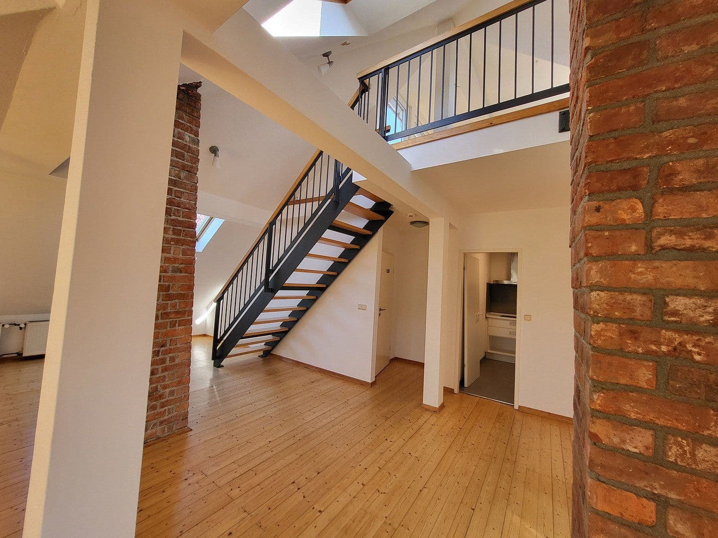 Prenájom bytu 3-izbový 1 m², Baurat-Gerber-Straße 18, Göttingen, Dolné Sasko Prenájom bytu 3-izbový 1 m², Baurat-Gerber-Straße 18, Göttingen, Dolné Sasko