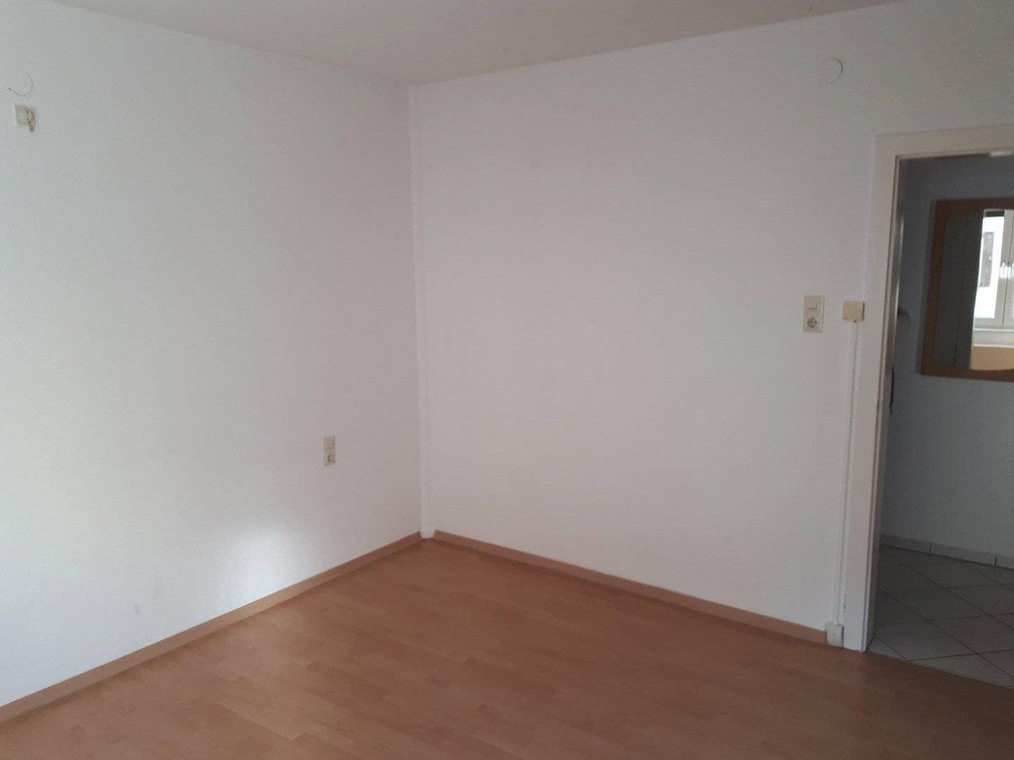 Prenájom bytu 3-izbový 63 m², Oberndorf am Neckar, Bádensko-Wurttembersko Prenájom bytu 3-izbový 63 m², Oberndorf am Neckar, Bádensko-Wurttembersko