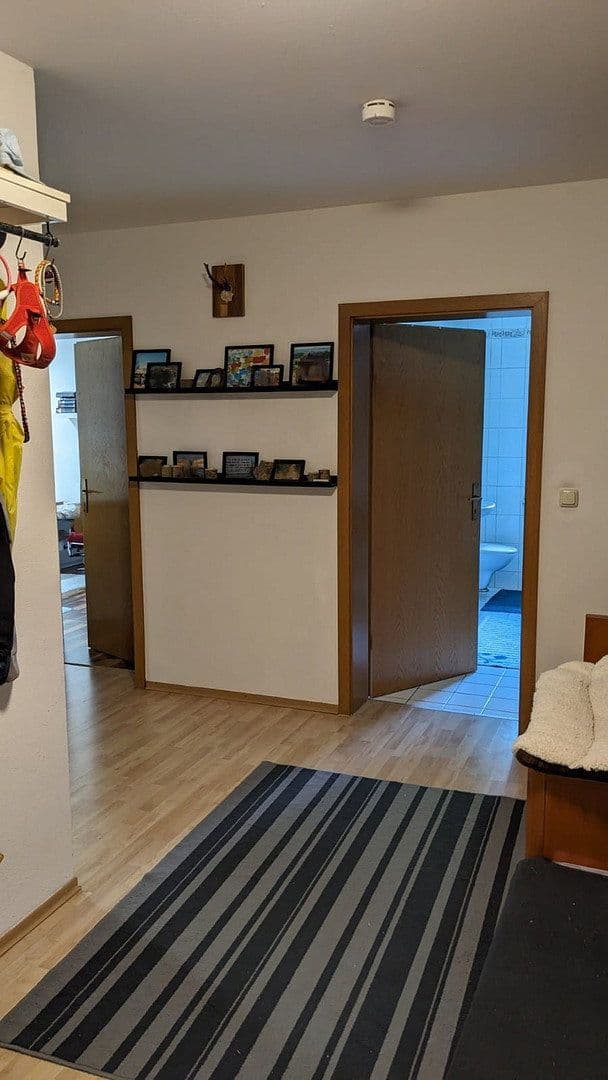 Prenájom bytu 3-izbový 85 m², Wang, Bavorsko Prenájom bytu 3-izbový 85 m², Wang, Bavorsko
