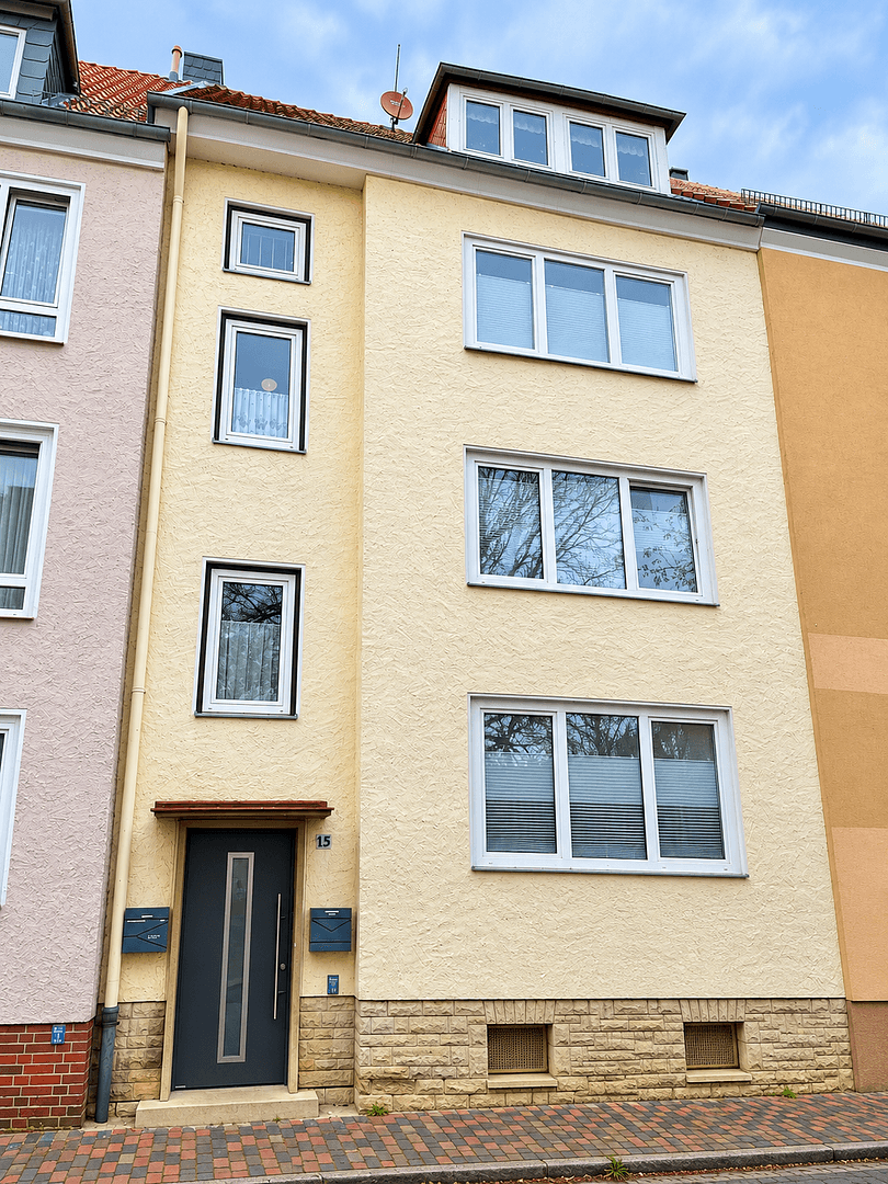 Prenájom bytu 3-izbový 60 m², Altenbekener Str. 13, Hildesheim, Dolné Sasko Prenájom bytu 3-izbový 60 m², Altenbekener Str. 13, Hildesheim, Dolné Sasko