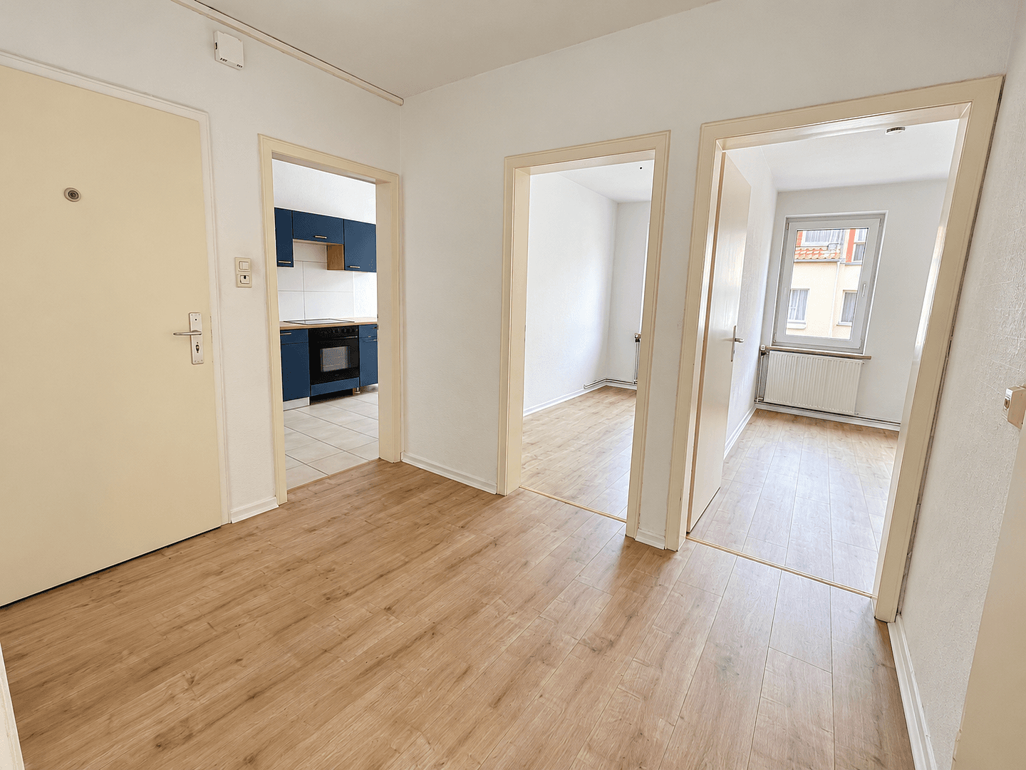 Prenájom bytu 3-izbový 60 m², Altenbekener Str. 13, Hildesheim, Dolné Sasko Prenájom bytu 3-izbový 60 m², Altenbekener Str. 13, Hildesheim, Dolné Sasko