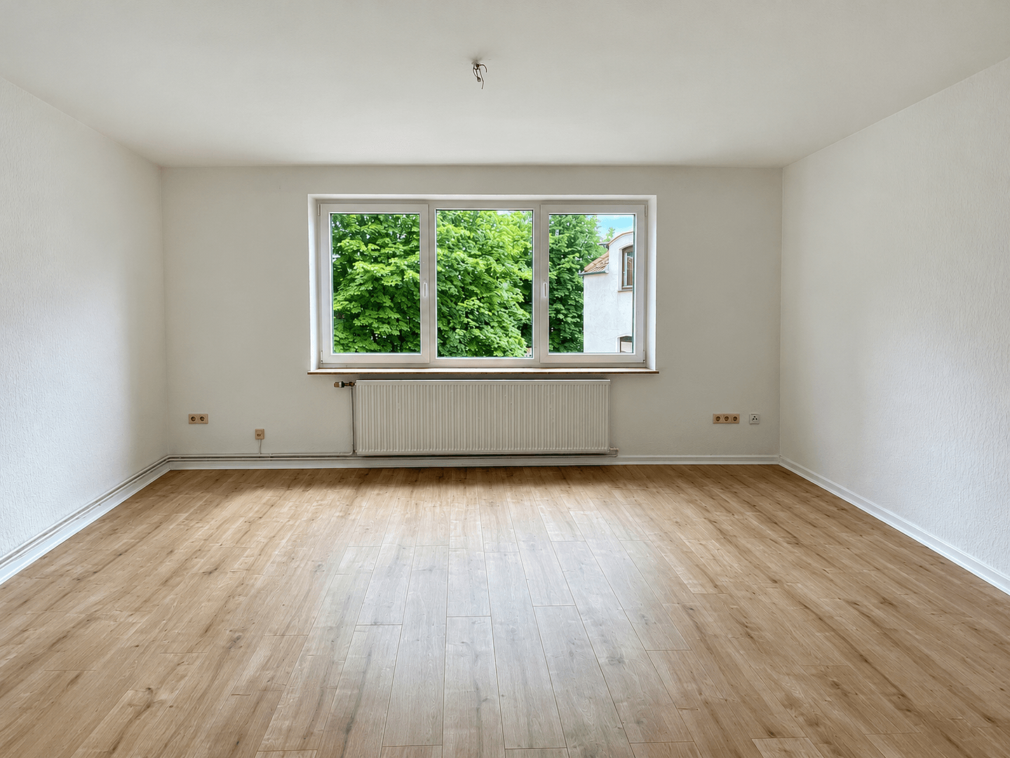 Prenájom bytu 3-izbový 60 m², Altenbekener Str. 13, Hildesheim, Dolné Sasko Prenájom bytu 3-izbový 60 m², Altenbekener Str. 13, Hildesheim, Dolné Sasko