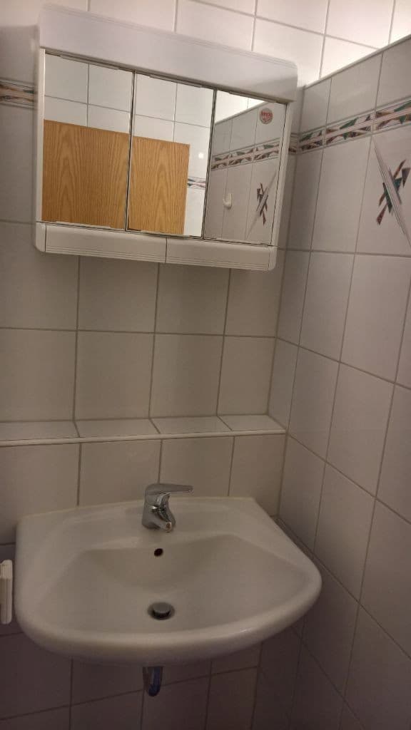 Prenájom bytu 1-izbový 65 m², Bühl, Bádensko-Wurttembersko Prenájom bytu 1-izbový 65 m², Bühl, Bádensko-Wurttembersko
