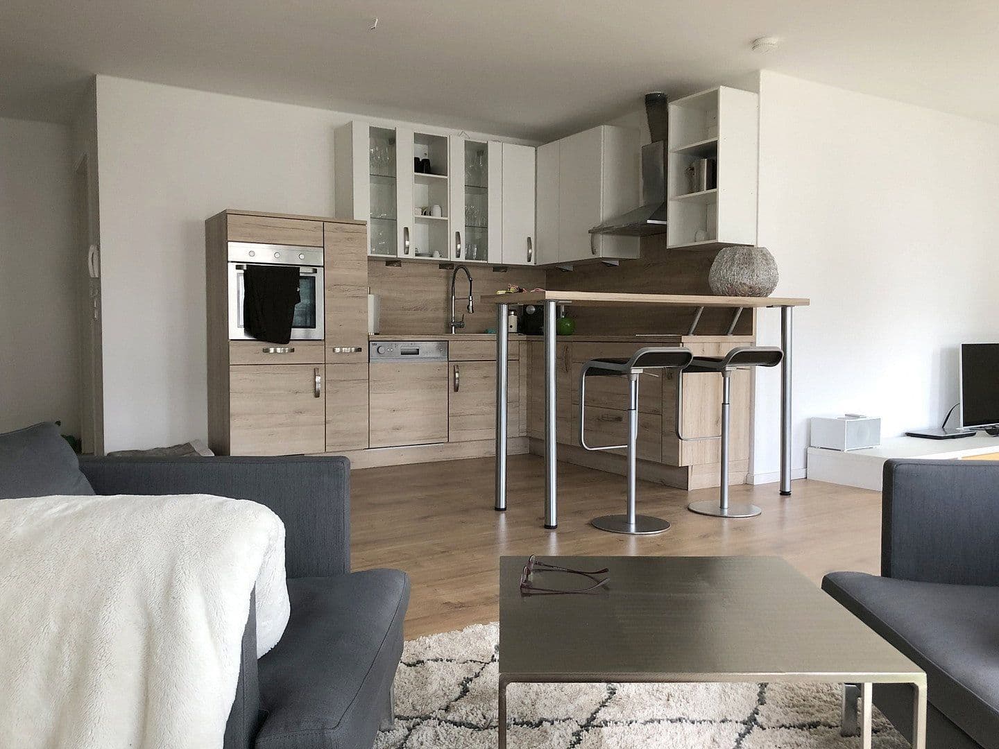 Prenájom bytu 4-izbový 118 m², Hamppstraße 7b, Au in der Hallertau, Bavorsko Prenájom bytu 4-izbový 118 m², Hamppstraße 7b, Au in der Hallertau, Bavorsko