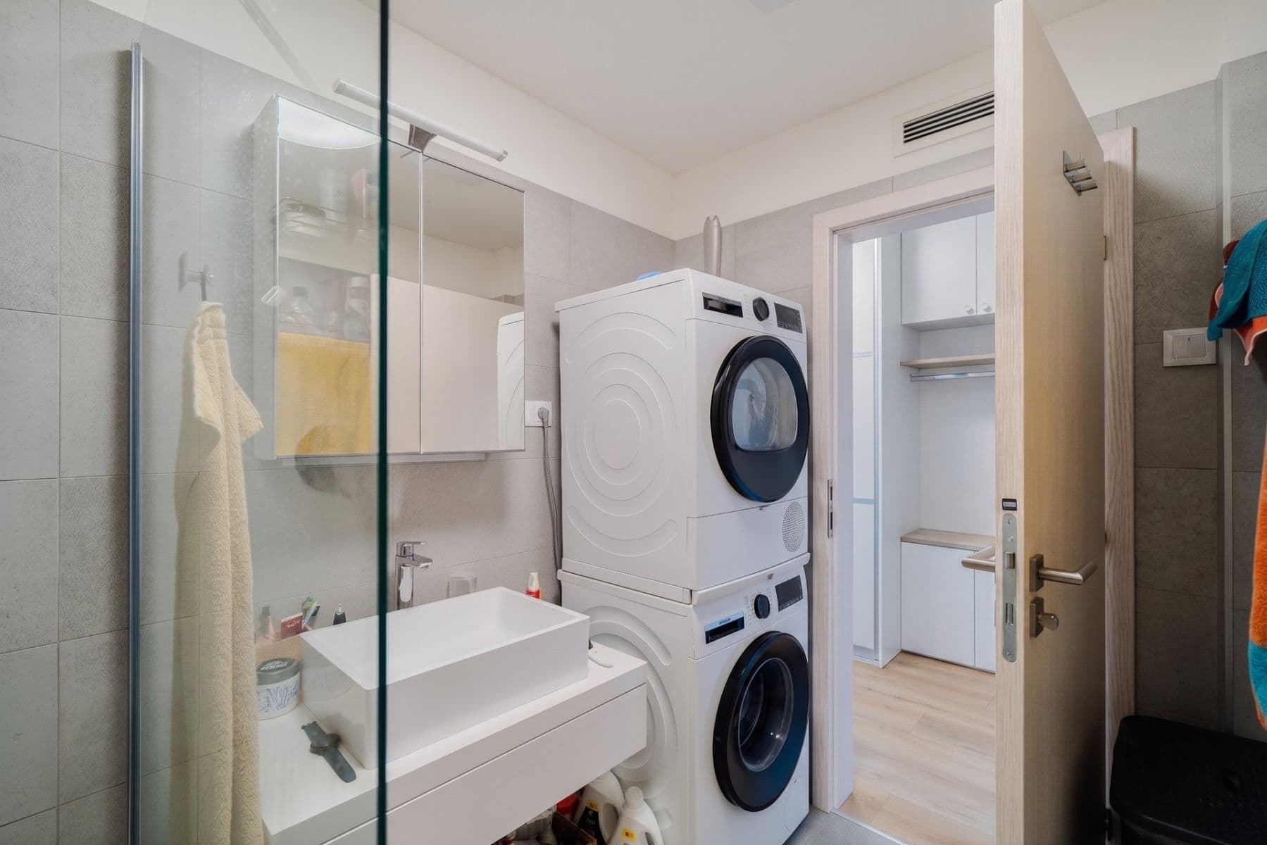 Prenájom bytu 2-izbový 56 m², Střední, Brno, Jihomoravský kraj Prenájom bytu 2-izbový 56 m², Střední, Brno, Jihomoravský kraj
