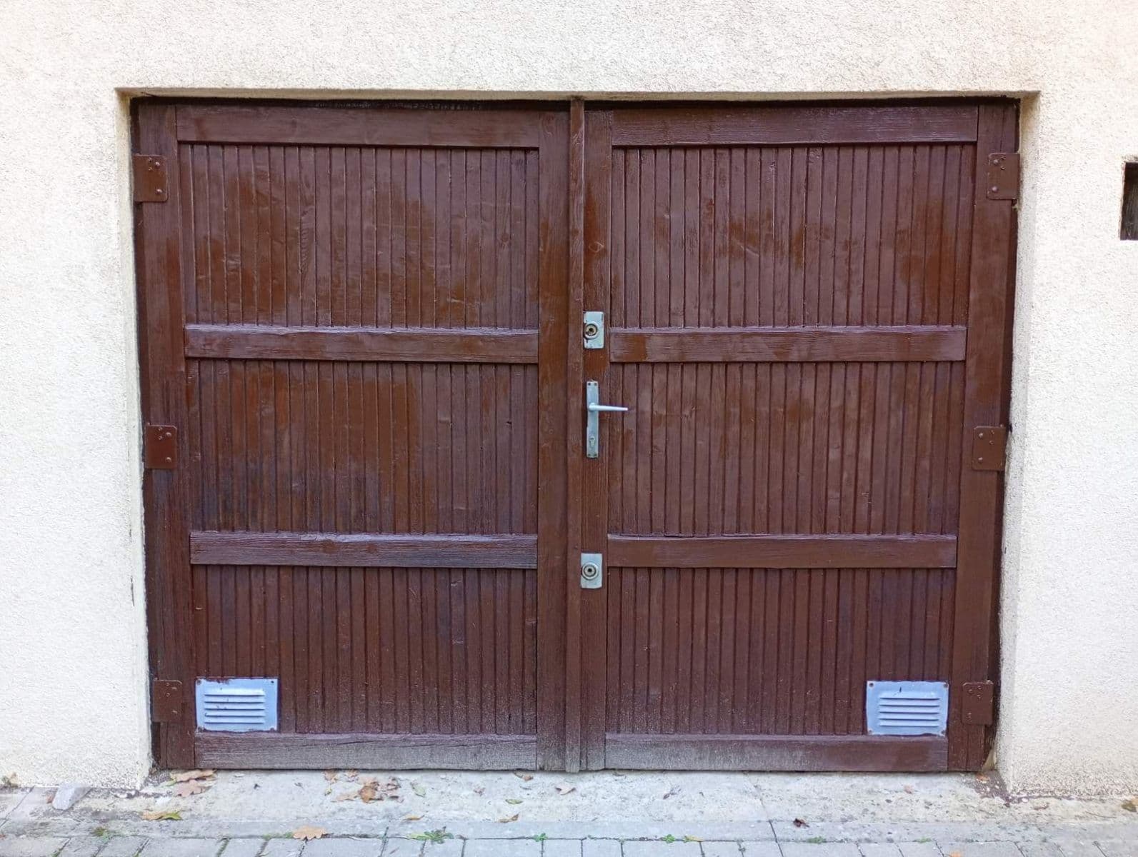 Prenájom garáže 13 m², Karlická, Černošice, Středočeský kraj Prenájom garáže 13 m², Karlická, Černošice, Středočeský kraj