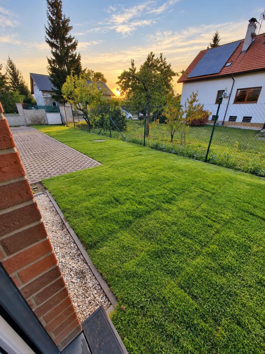 Predaj domu 67 m², pozemok 104 m², Hulická, Praha, Praha Predaj domu 67 m², pozemok 104 m², Hulická, Praha, Praha