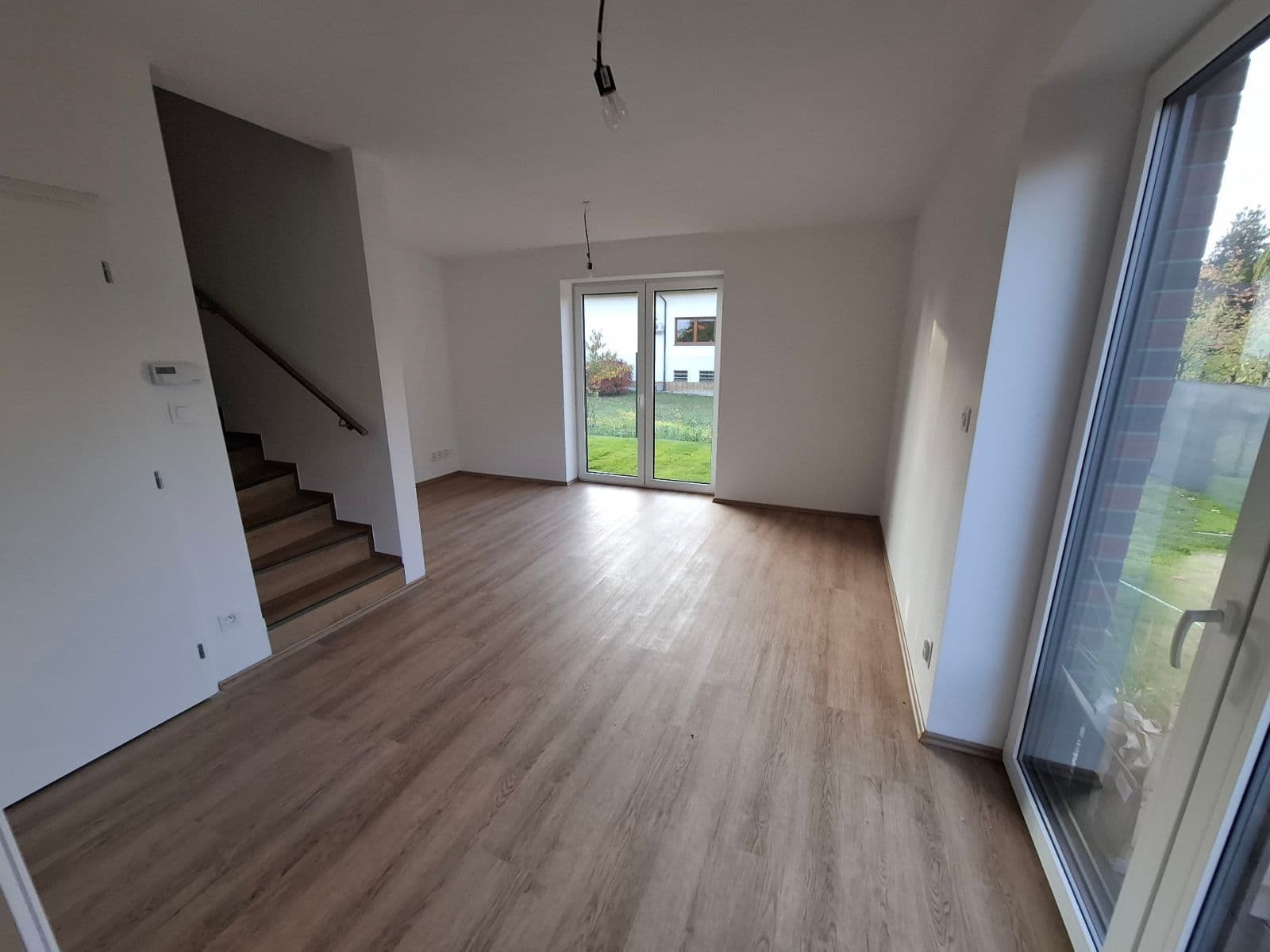 Predaj domu 67 m², pozemok 104 m², Hulická, Praha, Praha Predaj domu 67 m², pozemok 104 m², Hulická, Praha, Praha