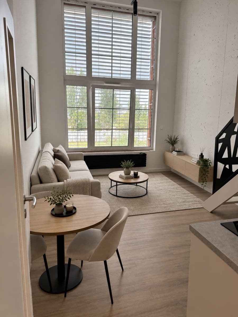 Prenájom bytu 1-izbový 38 m², Mladoboleslavská, Praha, Praha Prenájom bytu 1-izbový 38 m², Mladoboleslavská, Praha, Praha