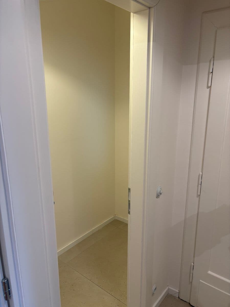 Predaj bytu 3-izbový 124 m², Velflíkova, Praha, Praha Predaj bytu 3-izbový 124 m², Velflíkova, Praha, Praha