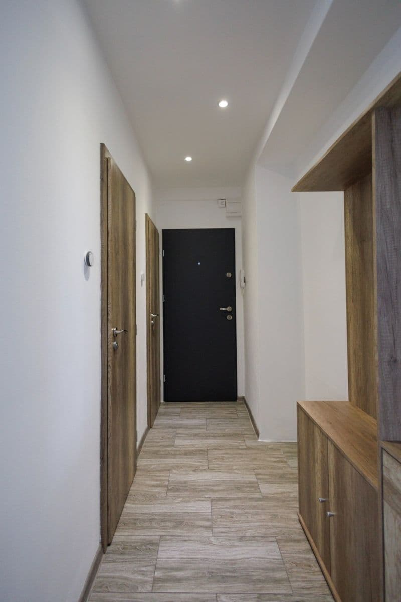 Predaj bytu 2-izbový 57 m², Lidická, Třinec, Moravskoslezský kraj Predaj bytu 2-izbový 57 m², Lidická, Třinec, Moravskoslezský kraj