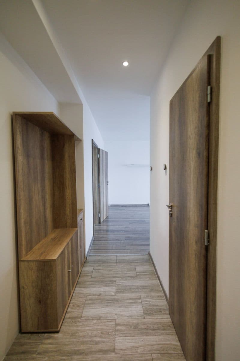 Predaj bytu 2-izbový 57 m², Lidická, Třinec, Moravskoslezský kraj Predaj bytu 2-izbový 57 m², Lidická, Třinec, Moravskoslezský kraj
