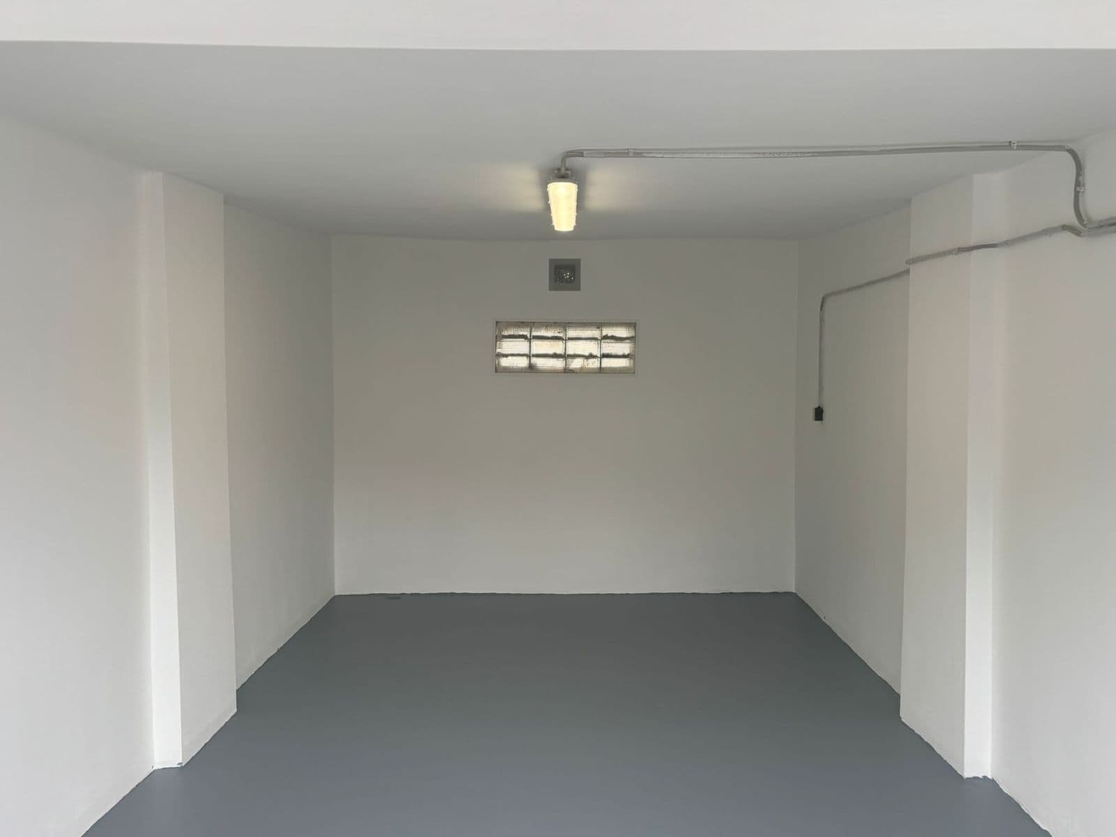 Predaj garáže 21 m², Černovická, Chomutov, Ústecký kraj Predaj garáže 21 m², Černovická, Chomutov, Ústecký kraj
