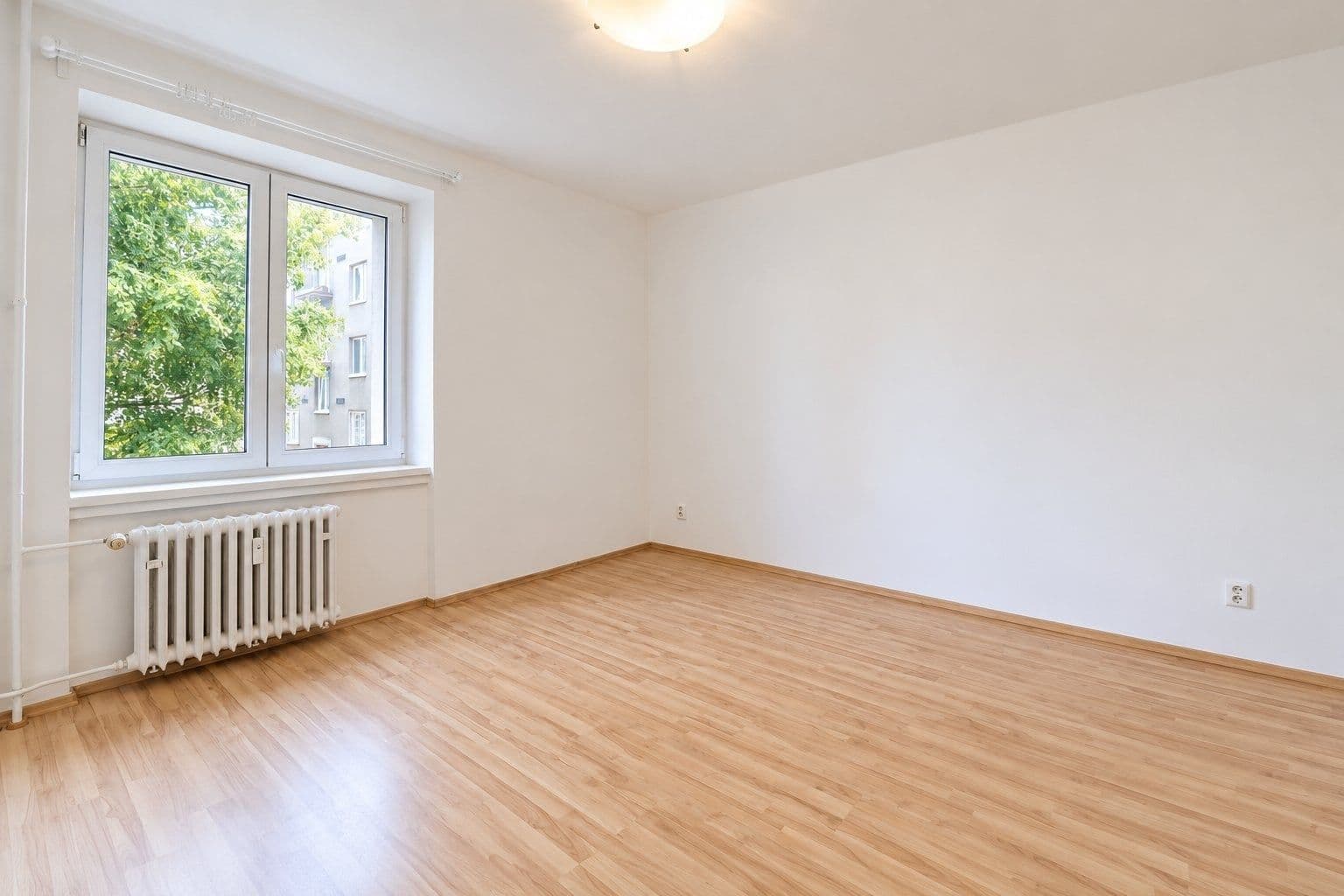 Prenájom bytu 2-izbový 50 m², Zelenečská, Praha, Praha Prenájom bytu 2-izbový 50 m², Zelenečská, Praha, Praha