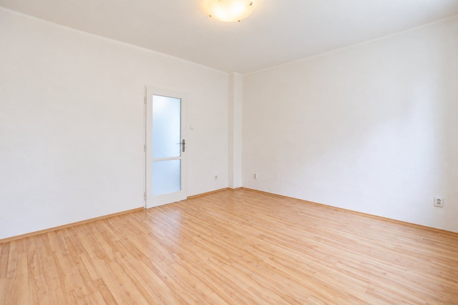 Prenájom bytu 2-izbový 50 m², Zelenečská, Praha, Praha Prenájom bytu 2-izbový 50 m², Zelenečská, Praha, Praha