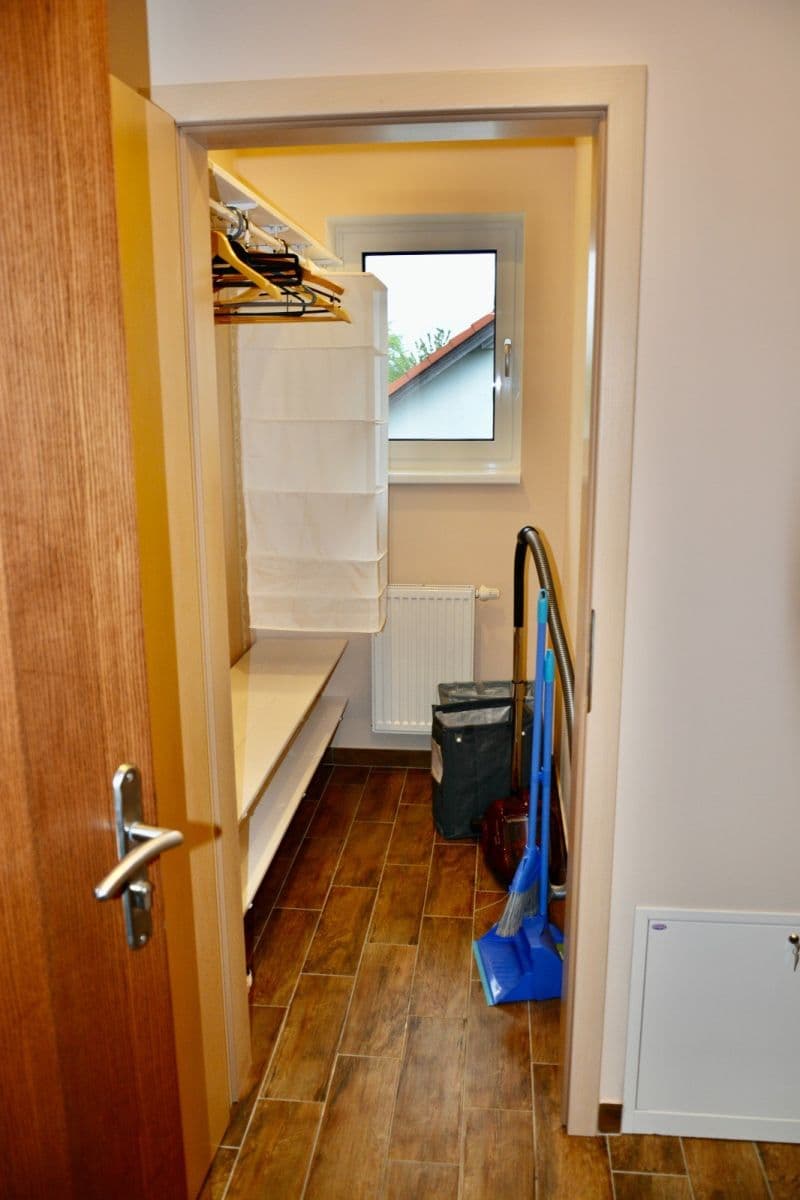 Prenájom bytu 1-izbový 35 m², Březová, Strančice, Středočeský kraj Prenájom bytu 1-izbový 35 m², Březová, Strančice, Středočeský kraj