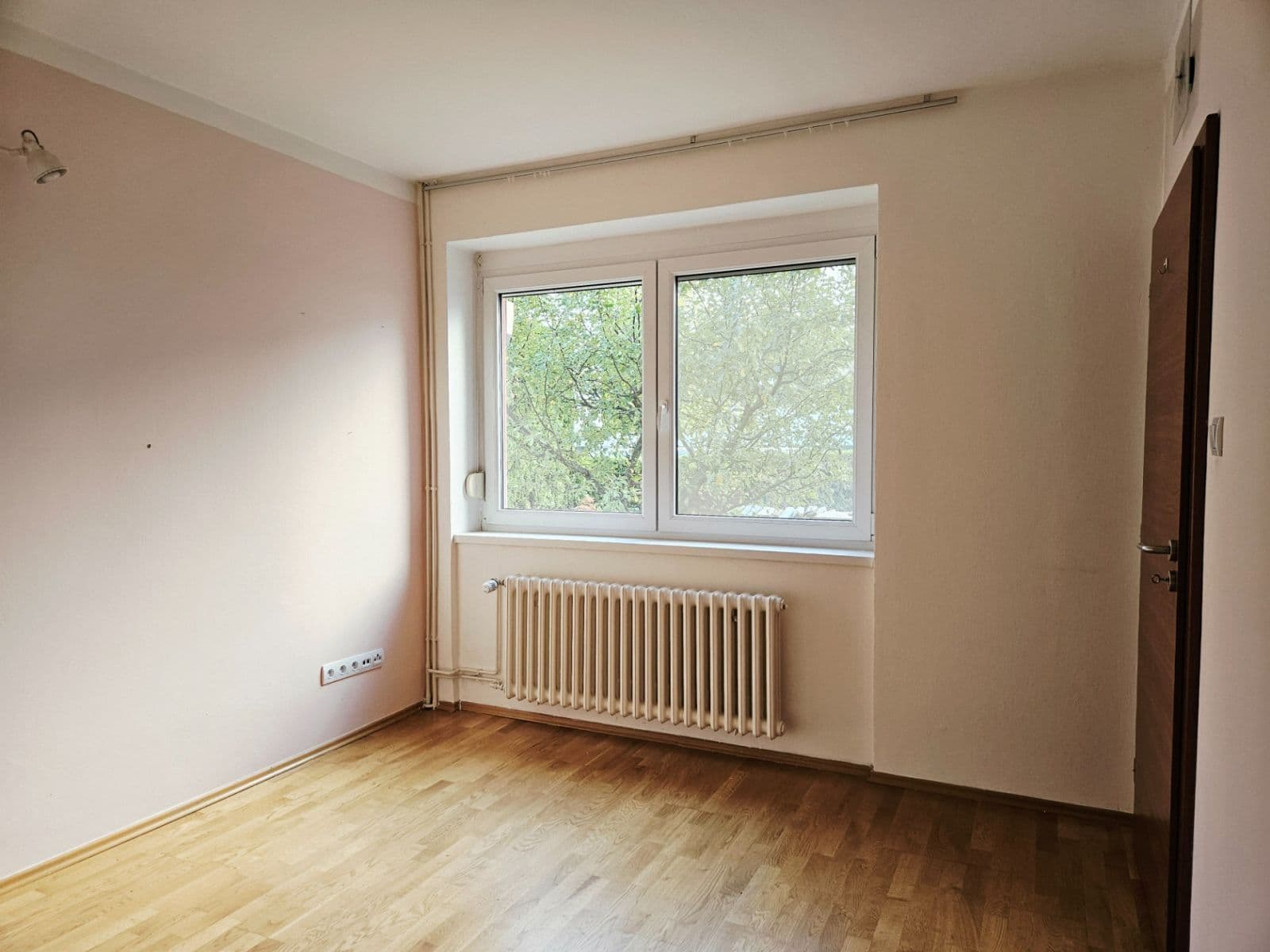 Prenájom bytu 5-izbový 193 m², Adélčina, Praha, Praha Prenájom bytu 5-izbový 193 m², Adélčina, Praha, Praha