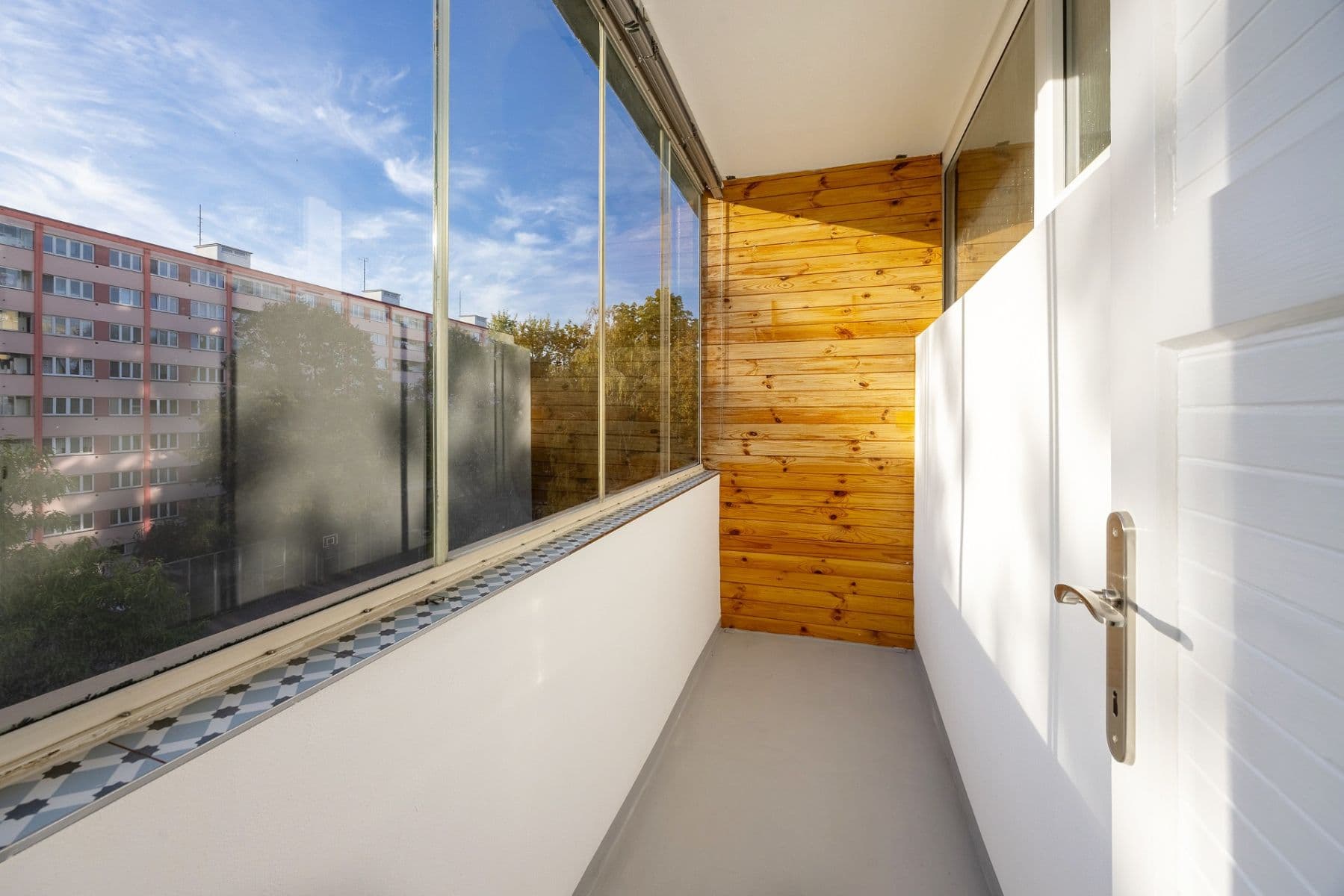 Predaj bytu 3-izbový 62 m², Ohrazenická, Pardubice, Pardubický kraj Predaj bytu 3-izbový 62 m², Ohrazenická, Pardubice, Pardubický kraj