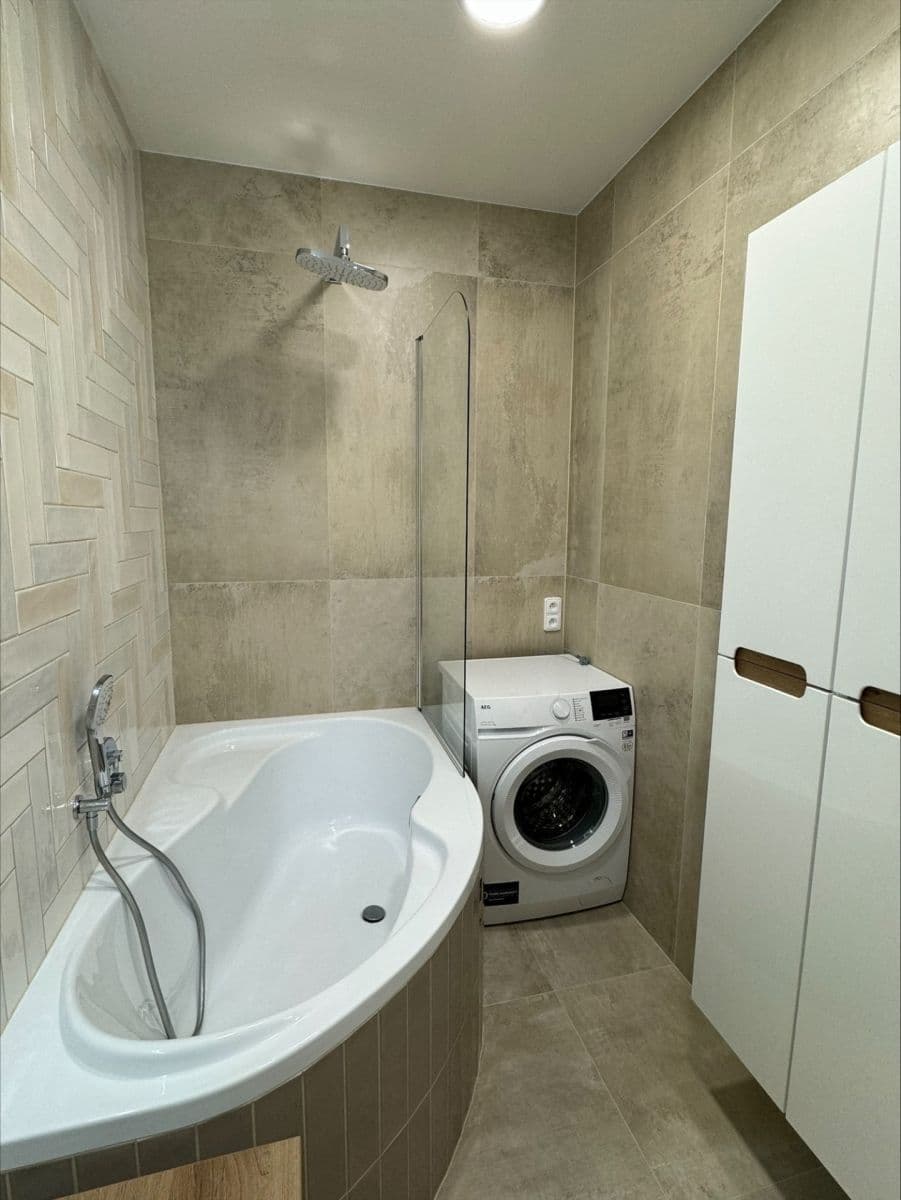 Predaj bytu 2-izbový 42 m², Čihákova, Praha, Praha Predaj bytu 2-izbový 42 m², Čihákova, Praha, Praha