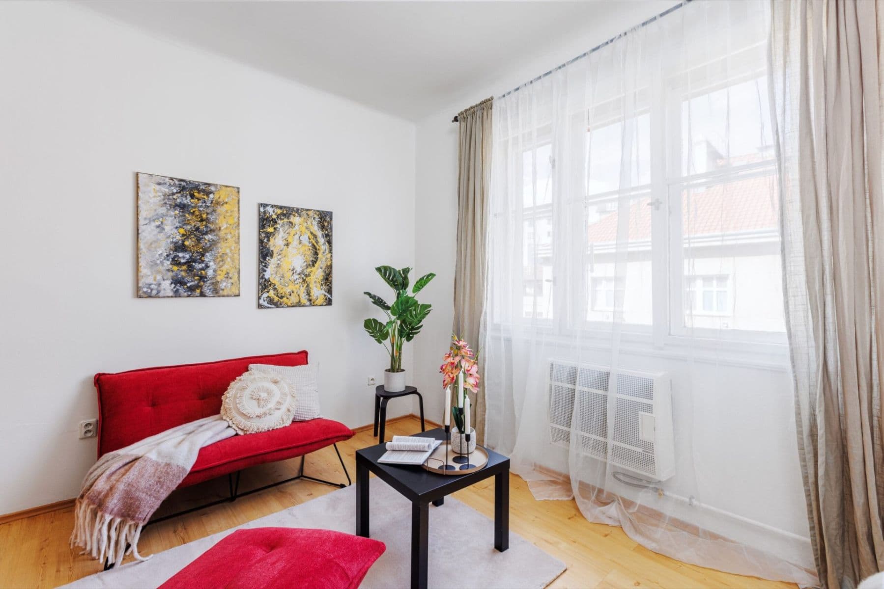 Prenájom bytu 1-izbový 27 m², Záběhlická, Praha, Praha Prenájom bytu 1-izbový 27 m², Záběhlická, Praha, Praha