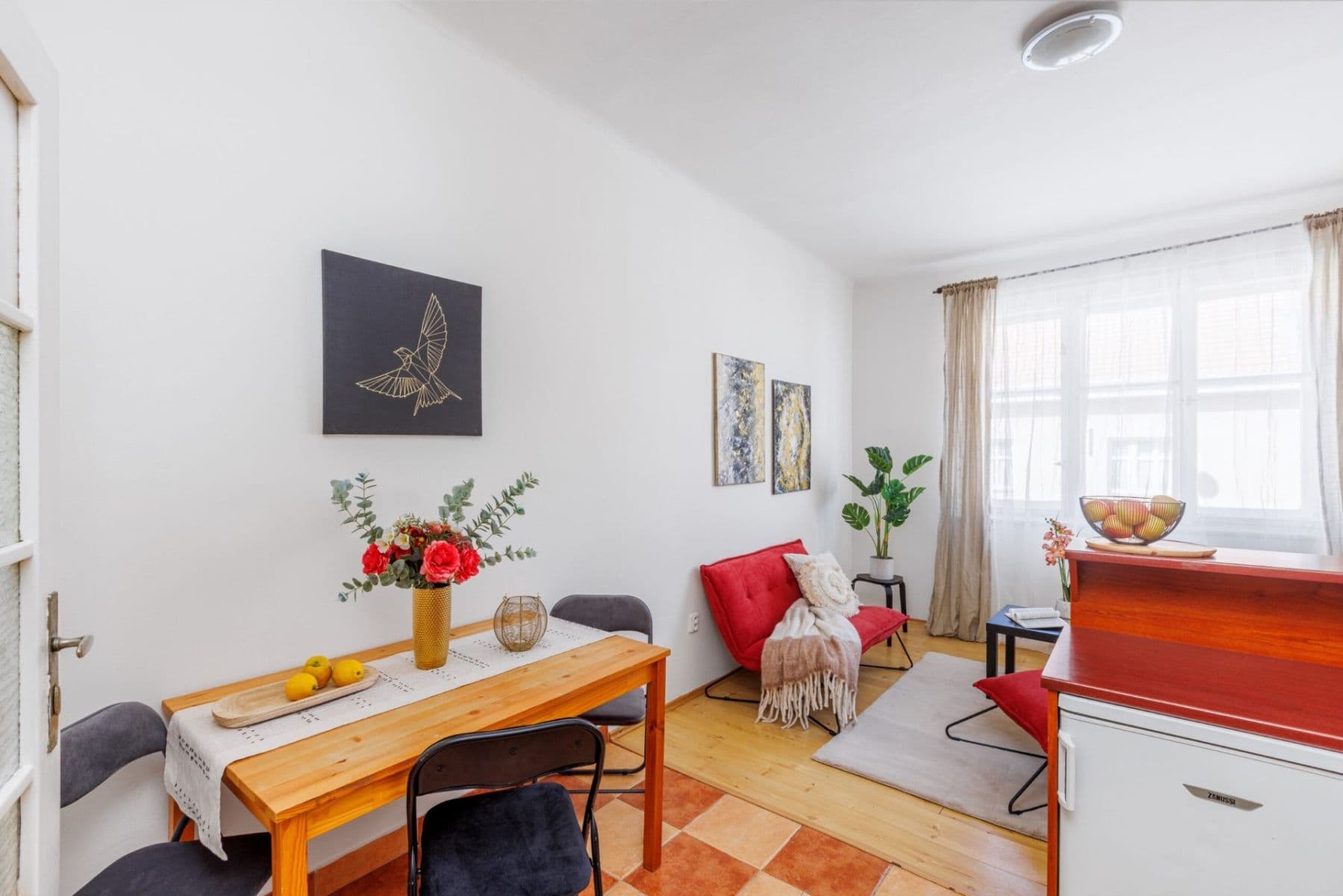 Prenájom bytu 1-izbový 27 m², Záběhlická, Praha, Praha Prenájom bytu 1-izbový 27 m², Záběhlická, Praha, Praha