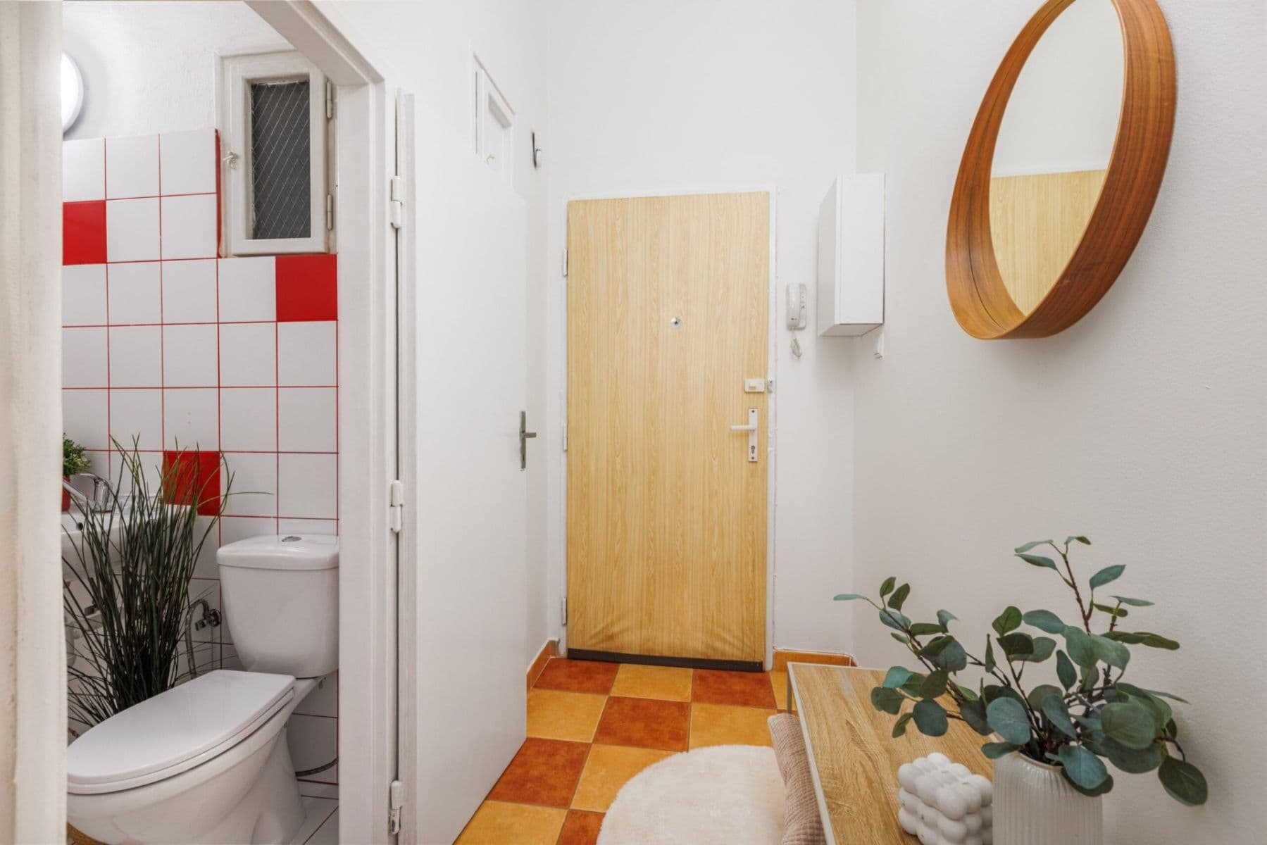 Prenájom bytu 1-izbový 27 m², Záběhlická, Praha, Praha Prenájom bytu 1-izbový 27 m², Záběhlická, Praha, Praha
