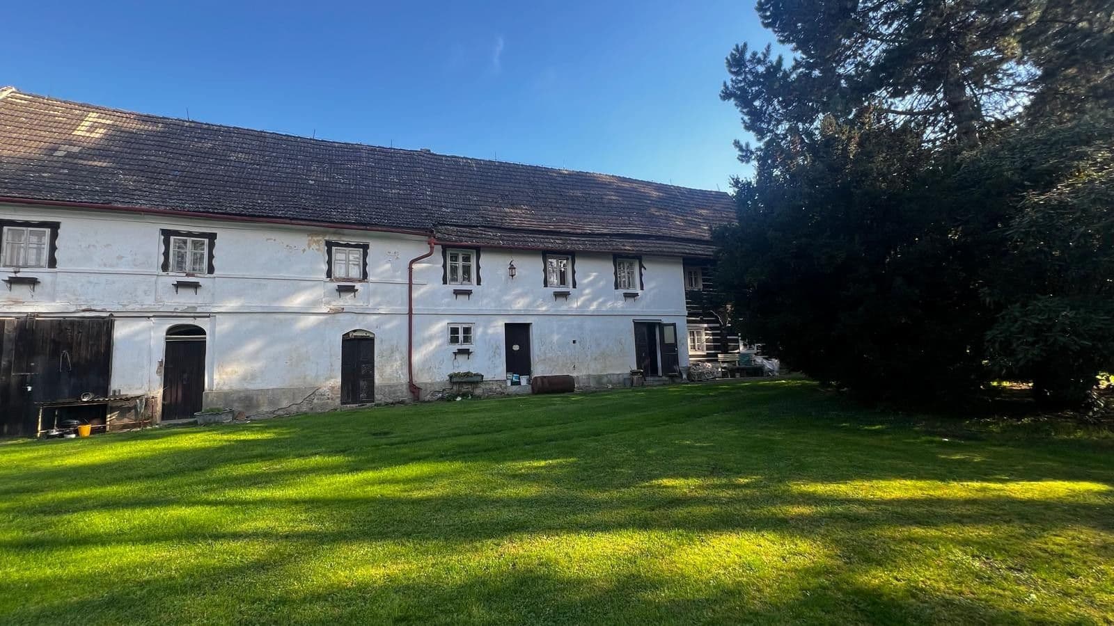 Predaj rekreačného objektu 350 m², pozemok 2.497 m², Úštěk, Ústecký kraj Predaj rekreačného objektu 350 m², pozemok 2.497 m², Úštěk, Ústecký kraj